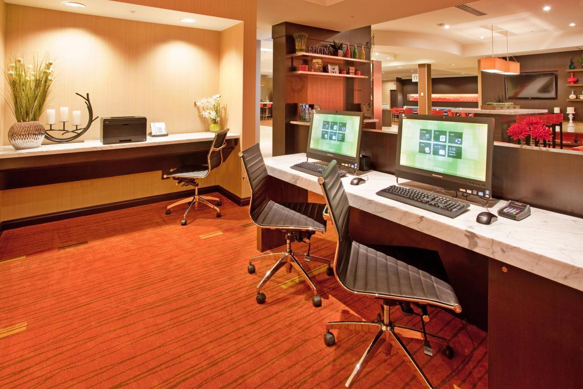 Courtyard By Marriott Pittsburgh North/Cranberry Woods Hotel Cranberry Township Exterior photo